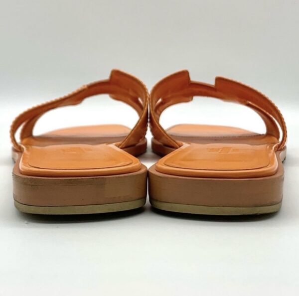 Hermes Oran 36.5 Patent Orange - Image 4