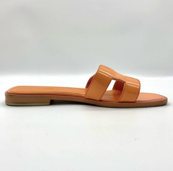 Hermes Oran 36.5 Patent Orange - Image 7