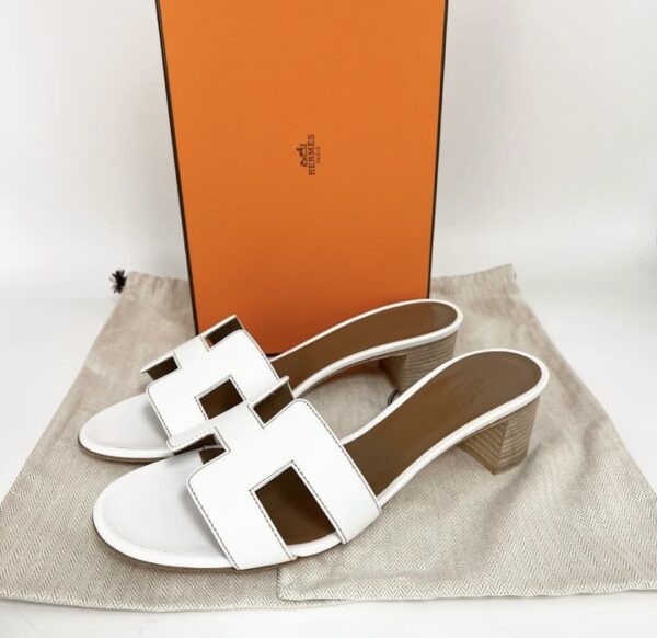 Bnew Hermes Oasis White 38.5