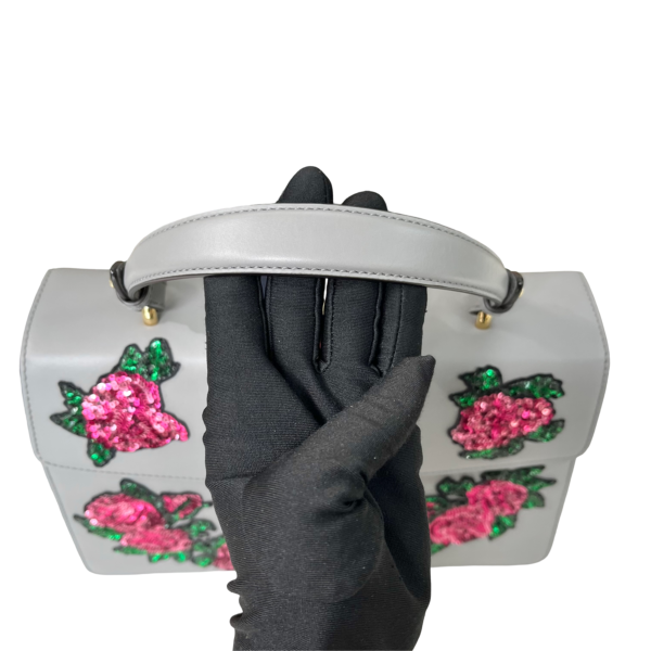 GUCCI MEDIUM SYLVIE FLORAL GRAY - Image 6
