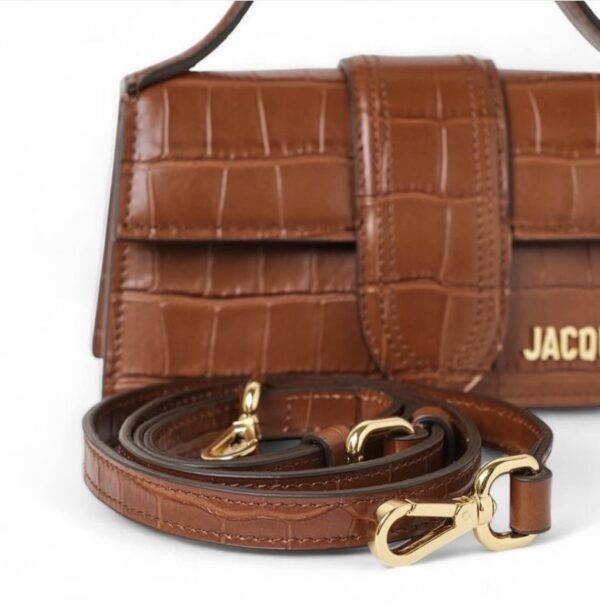 BNEW JACQUEMUS CROC EMBOSSED BAMBINO BROWN - Image 7