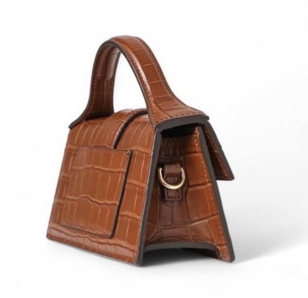 BNEW JACQUEMUS CROC EMBOSSED BAMBINO BROWN - Image 5