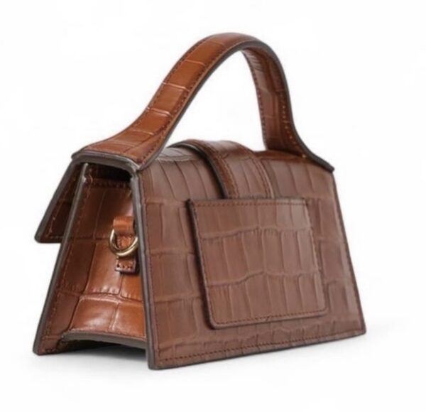 BNEW JACQUEMUS CROC EMBOSSED BAMBINO BROWN - Image 4