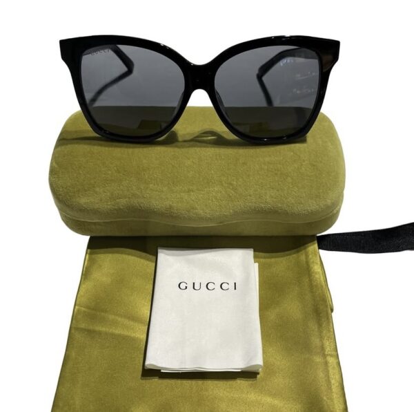 BNEW GUCCI SUNGLASS BLACK