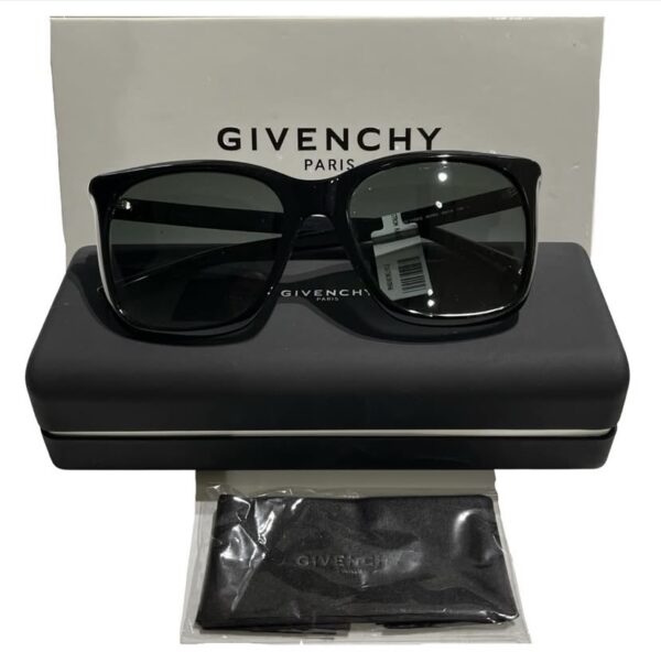 BNEW GIVENCHY SUNGLASS BLACK