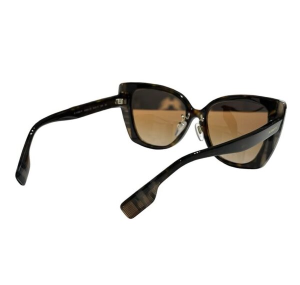 BNEW BURBERRY SUNGLASS BROWN - Image 4