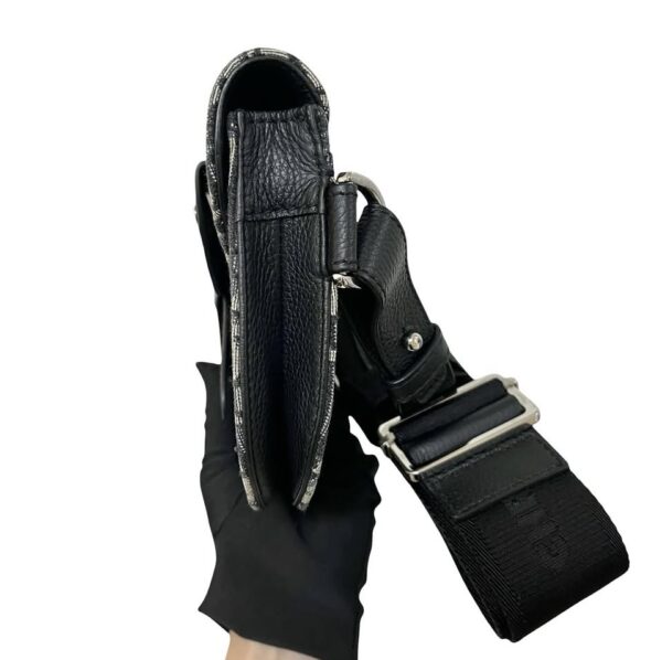 CHRISTIAN DIOR OBLIQUE SADDLE MESSENGER BAG - Image 6