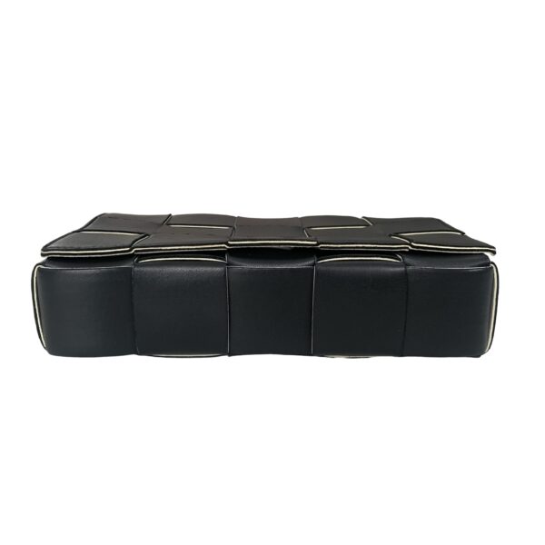 BOTTEGA VENETA CASSETTE BLACK WHITE - Image 4