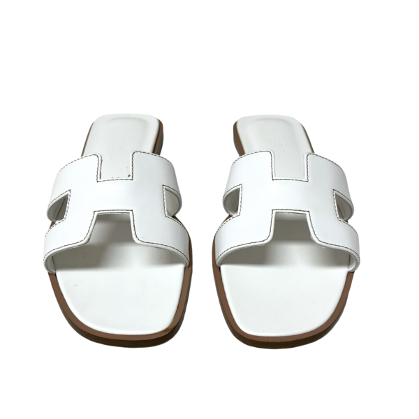 BNEW HERMES ORAN WHITE 36.5 - Image 3