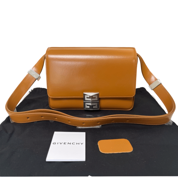 GIVENCHY 4G MEDIUM CROSSBODY BAG