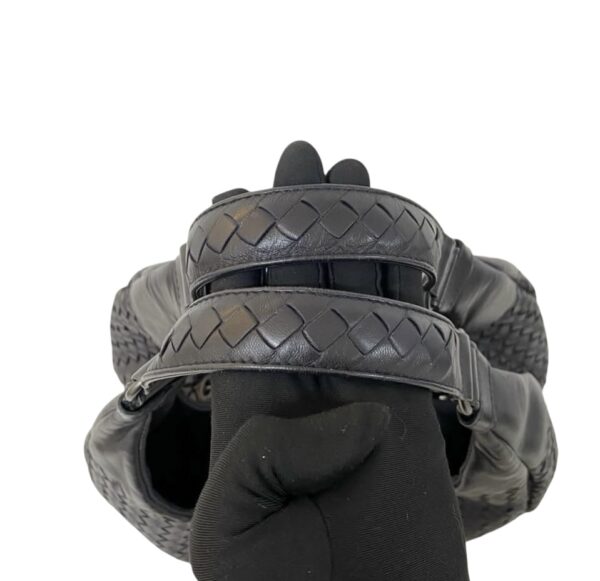 BOTTEGA VENETA SMALL CAMPANA BLACK - Image 6
