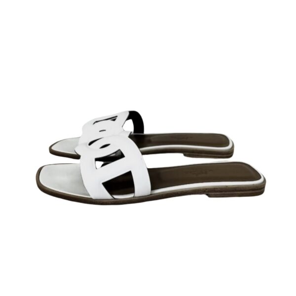 BNEW HERMES ALOHA SANDALS WHITE 36.5 - Image 4