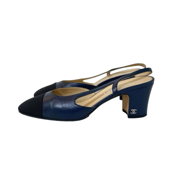 CHANEL SLINGBACK HEELS  NAVY BLUE 37.5 - Image 4