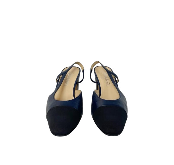 CHANEL SLINGBACK HEELS  NAVY BLUE 37.5 - Image 3