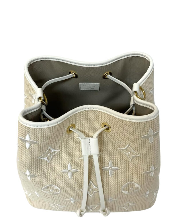 LV MONOGRAM EMBROIDERED NEONOE BICOLOR - Image 9