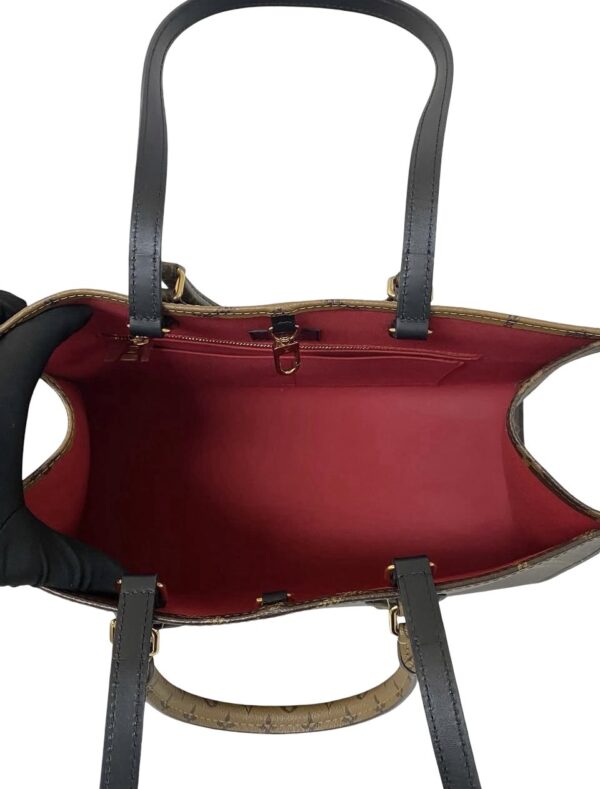 LV REVERSE MONOGRAM OTG MM MICROCHIP - Image 9
